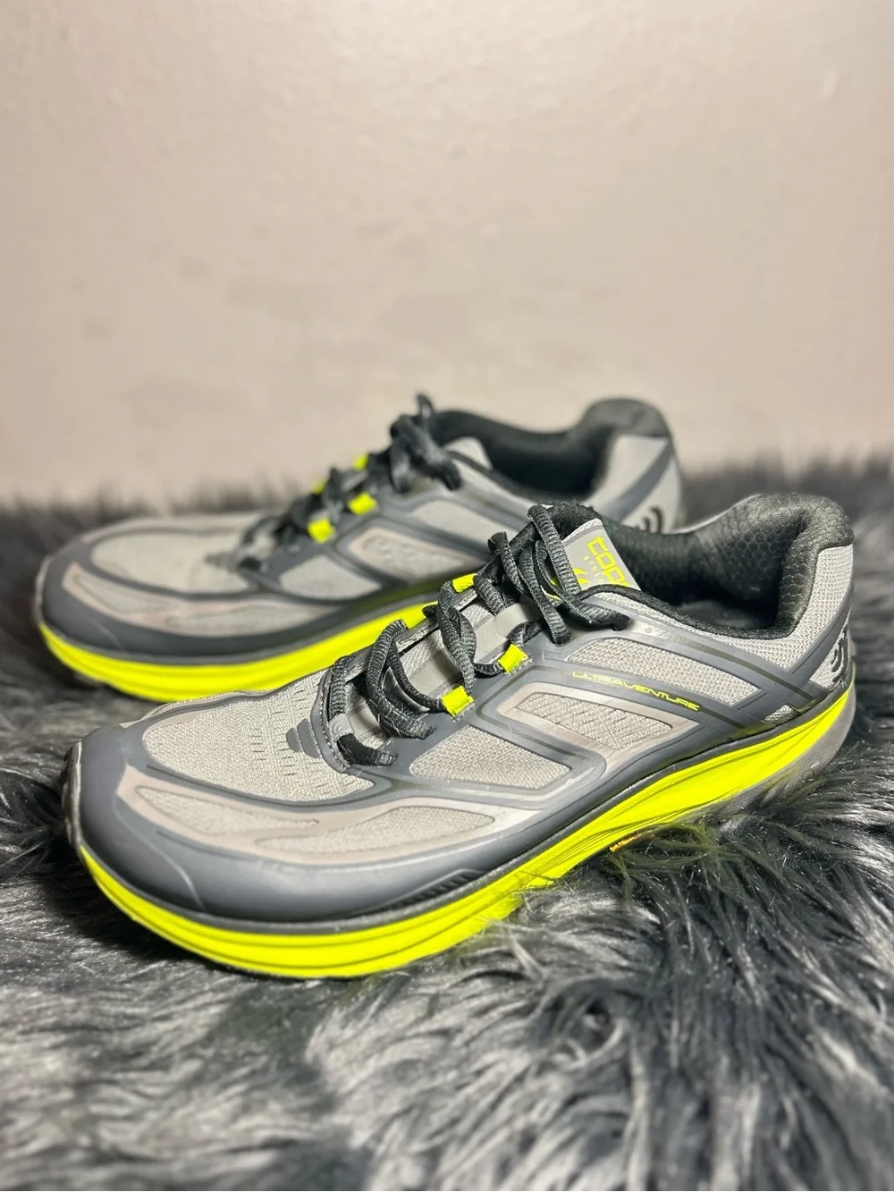 Topo Men's Ultraventure 2 Comfortable Lightweight 5MM Drop Trail R Sz 9.5